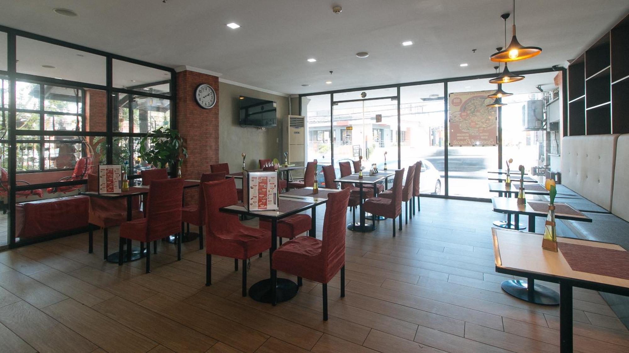Reddoorz Plus At Mm Hotel Las Pinas Former Reddoorz Plus Near Bamboo Organ Εξωτερικό φωτογραφία