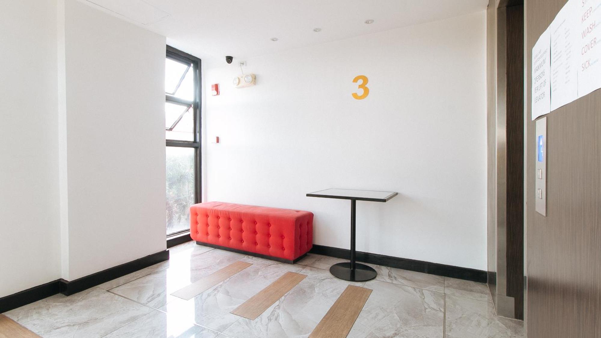 Reddoorz Plus At Mm Hotel Las Pinas Former Reddoorz Plus Near Bamboo Organ Εξωτερικό φωτογραφία