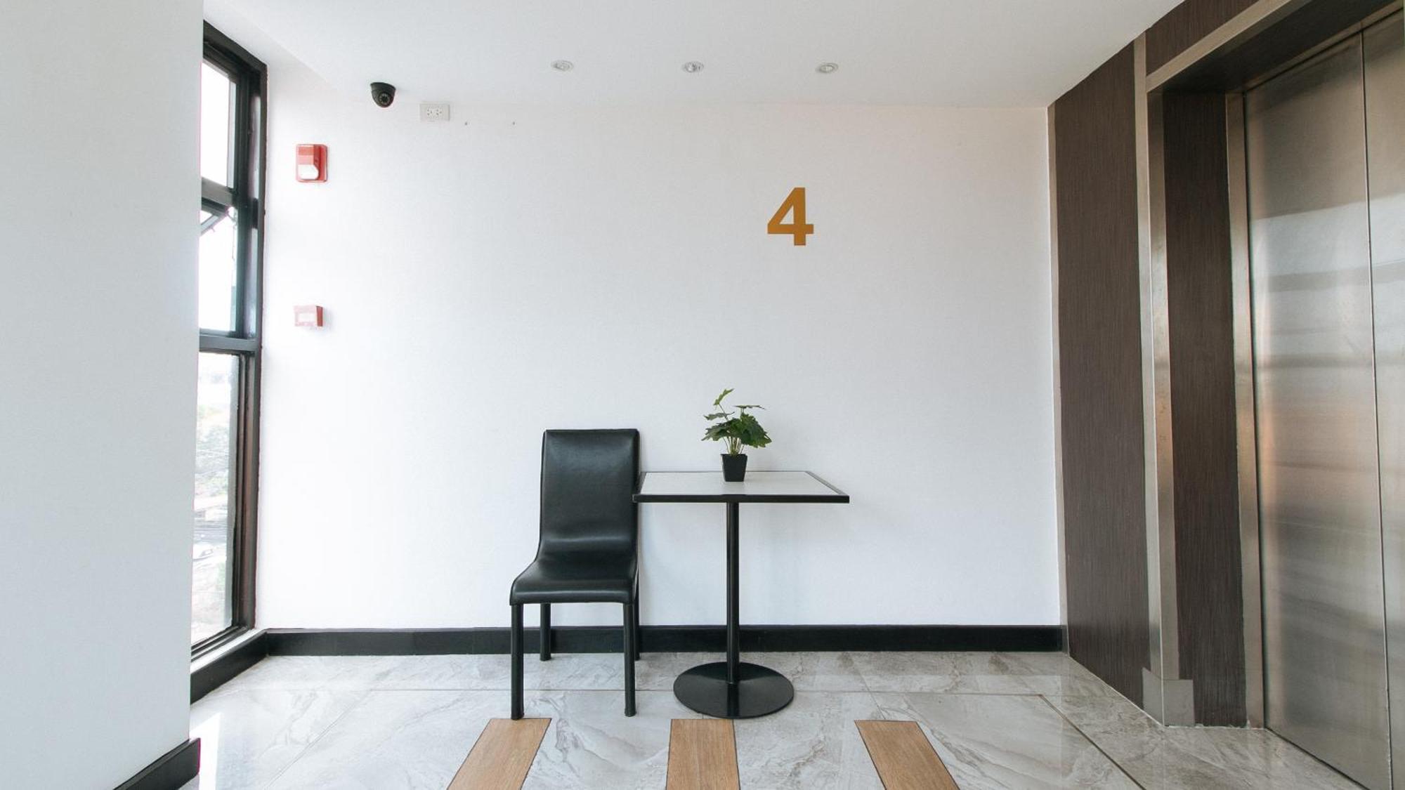 Reddoorz Plus At Mm Hotel Las Pinas Former Reddoorz Plus Near Bamboo Organ Εξωτερικό φωτογραφία